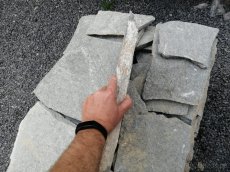 Kamenná dlažba kvarcit světle šedá 2-3 cm - 6