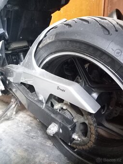 Kawasaki Z750 - 6
