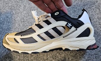 ADIDAS X SONG FOR THE MUTE SHADOWTURF vel.44 - 6