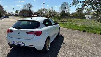 Alfa Romeo Giulietta 2.0 JTDm, edícia TROFEO - 6