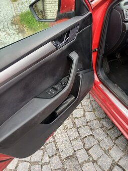 Superb combi 3 2016,140kw 2.0 TDI - 6