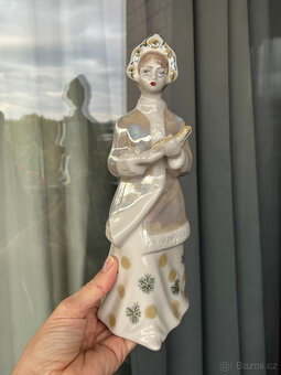 Porcelánová soška Sněhurka 25 cm, Polonne USSR - 6