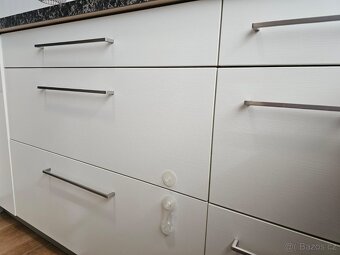 Kompletní kuchyně ONTARIO vč. SIEMENS spotřebičů - 6