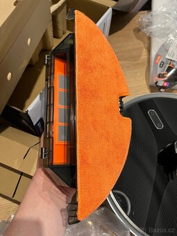 Robotický vysavač Concept VR2110 - 6