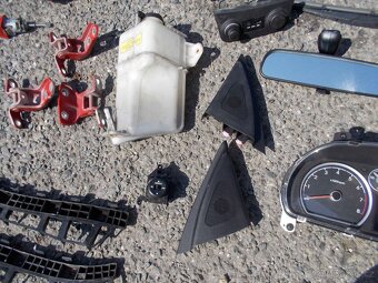 Díly interiéru Hyundai i30 - 6