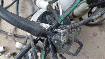 2x konvové dojení a díly dojící zařízení - 6