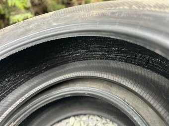 Pneu 235/55/R17 Continental - 6