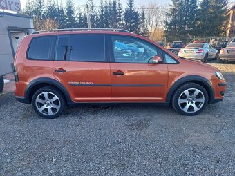 VW TOURAN CROSS 2.0TDI, 6 rychl., ALU, 191.000KM, FACELIFT - 6