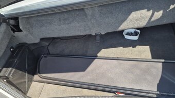 Mercedes E 124 320/24W cabrio, nehavarované,r.v.94 - 6