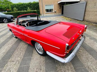 Renault Caravelle 1963 – elegantní francouzský roadster - 6