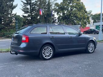 Skoda Octavia 2 Laurin&Klement DSG Dowoz - 6
