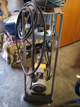 Kompresor z čerpací stanice - 6