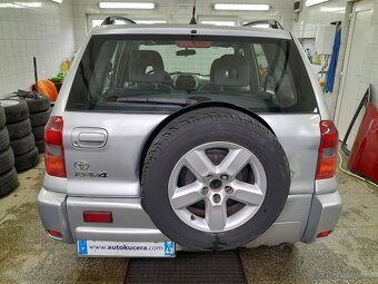 Toyota Rav4 2,0 115 D-4D - 6