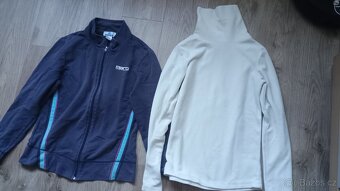 Dívčí oblečení 23  ks - 6