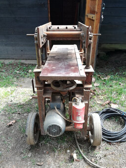 Rozdělaná protahovačka - 6