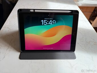 iPad 8 2020, 32gb s originál klávesnici a Apple Pencil 1 - 6
