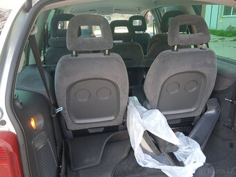 VW Sharan 7míst - 6