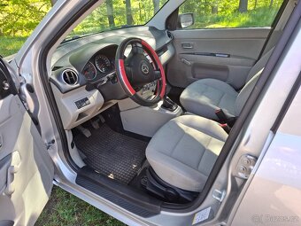 Mazda2 1,25 benzín r.v. 5/2007, 93000km, spolehlivá - 6