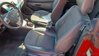 Opel Astra TwinTop 1.8 16v 103 kW r.v. 2006 - 6