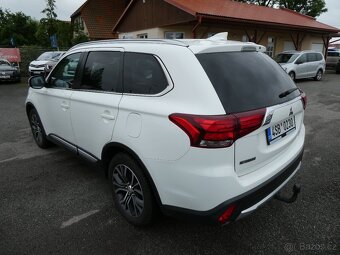 Mitsubishi Outlander 2.3 Di-D 4x4, DPH, 7.míst - 6