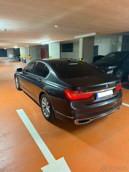 BMW Řada 7, BMW 740d xDrive Limousine - 6