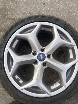 Original kola Ford R18 235/40 letní pneu, 5x108 - 6