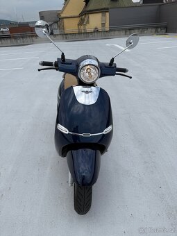 Elektrický skútr s motorem 3000 W. Max rychlost 45 km/h - 6