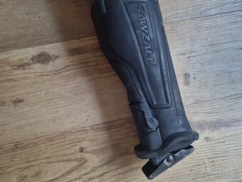 Milwaukee šavlová pila M18 CSX - 6