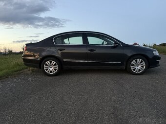 VW Passat B6 2.0 TDI 4MOTION (první majitel) - 6