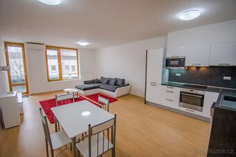 Prodej bytu 3+kk 105 m², Kollárova, Hradec Králové - 6
