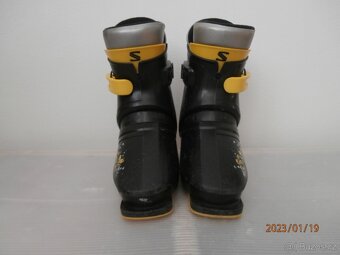 Lyže, vázání, přeskáče a hůlky - 6