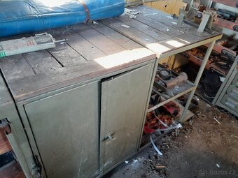 Skříňova nástavba, dílna V3S - 6