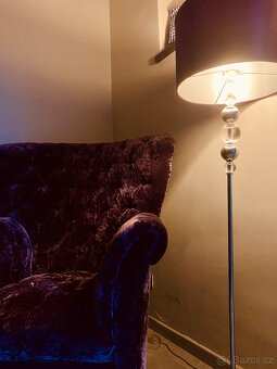 Křeslo ušák s taburetem - 6