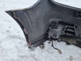 Opel Vectra C facelift kombi - náhradní díly - 6