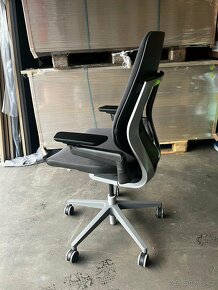 Kancelářská židle Steelcase Gesture - 6