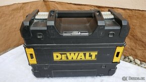 KŘÍŽOVÝ LASER Dewalt Set DW088 + DW099E v Tstak kufru - 6