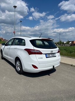 Hyundai I30 combi 1.6 88Kw - 6