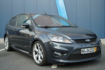 Ford Focus 2.5 ST - 6