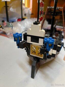 LEGO 6271 Imperial Flagship (1992) - 6