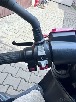 Elektrická tříkolka pro seniory Selvo 31000 - 6