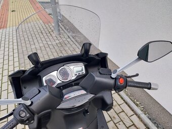 Aprilia sr max 300 - 6