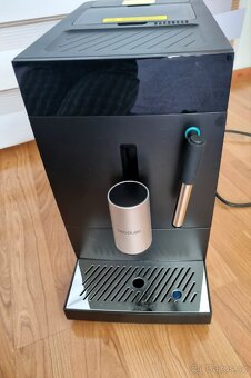 Automatický kávovar Cecotec Cremmaet Compact Steam - 6
