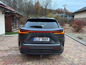 LEXUS NX 450h+ Executive (zár.10 let na plug-in) - 6