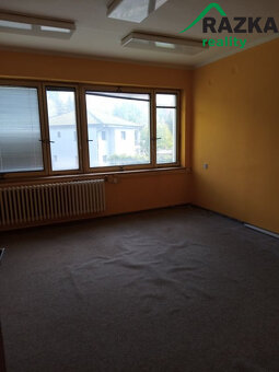 Pronájem nebytových prostor - bytové družstvo... - 6