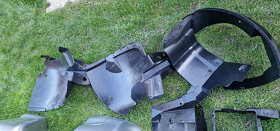 Cadillac SRX - díly - 6