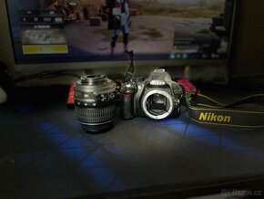 Zrcadlovka Nikon D3100 + 18/55mm VR objektiv - 6