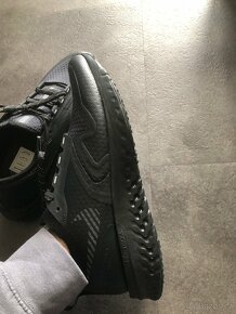 Nové WMNS Odyssey react 2 shield vel. 38 - 6