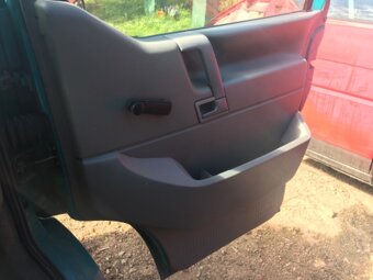 VW T4 multivan 1995 2.4d na dily - 6
