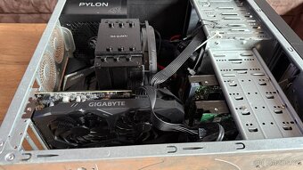 Herní PC - RTX 2060, 32gb RAM, Ryzen 5 3600X - 6