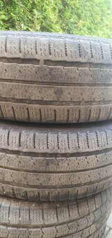 10ks pneu zimní 215/70 R15c - 6